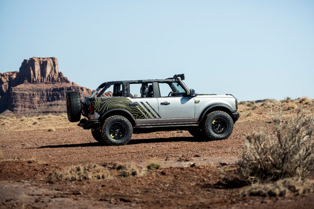 RTR Vehicles custom Ford Bronco Badlands four-door