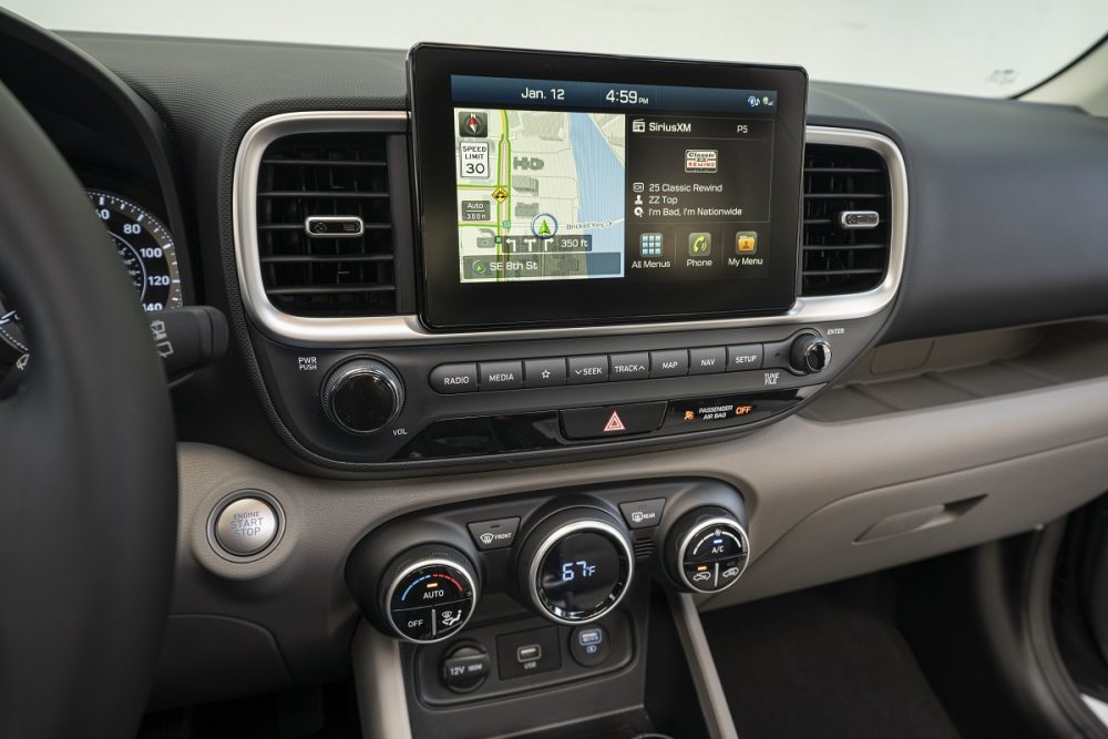 2021 Hyundai Venue touch screen