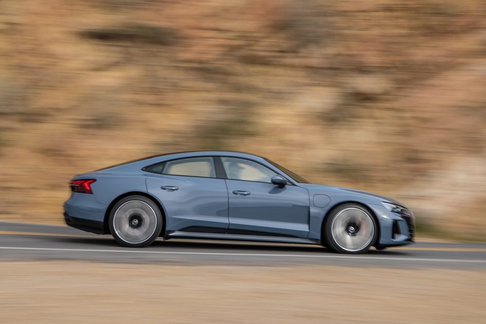 2022 Audi e-tron GT exterior side view