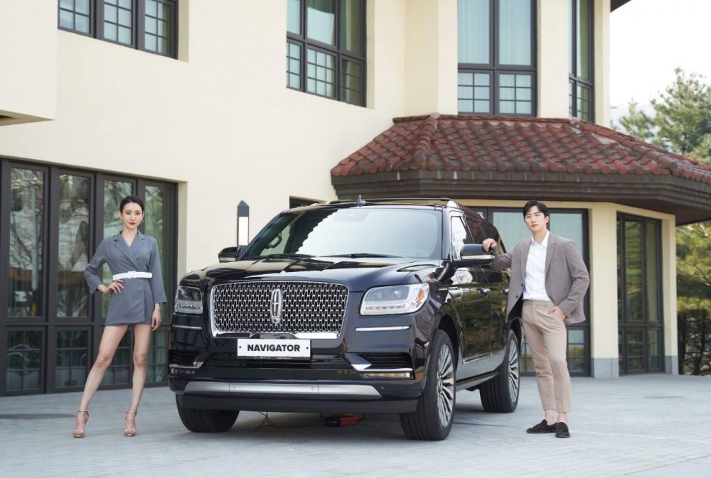 The new Lincoln Navigator parked in front of the Ashton House in Seoul, South Korea