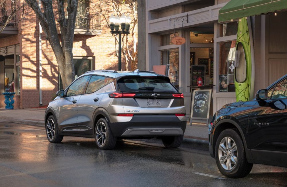 2022 Chevrolet Bolt EUV rear view