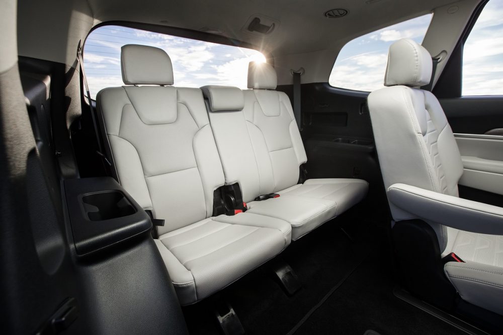 Image of white leather back seats in the 2022 Kia Telluride
