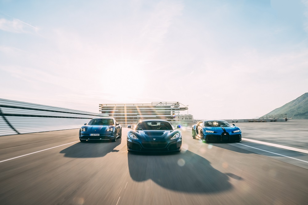 Porsche Taycan, Rimac Nevera, Bugatti Chiron all lined up