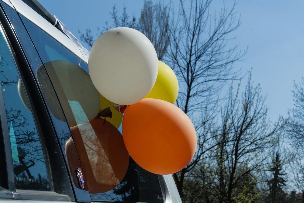 balloons on car decorated car birthday car