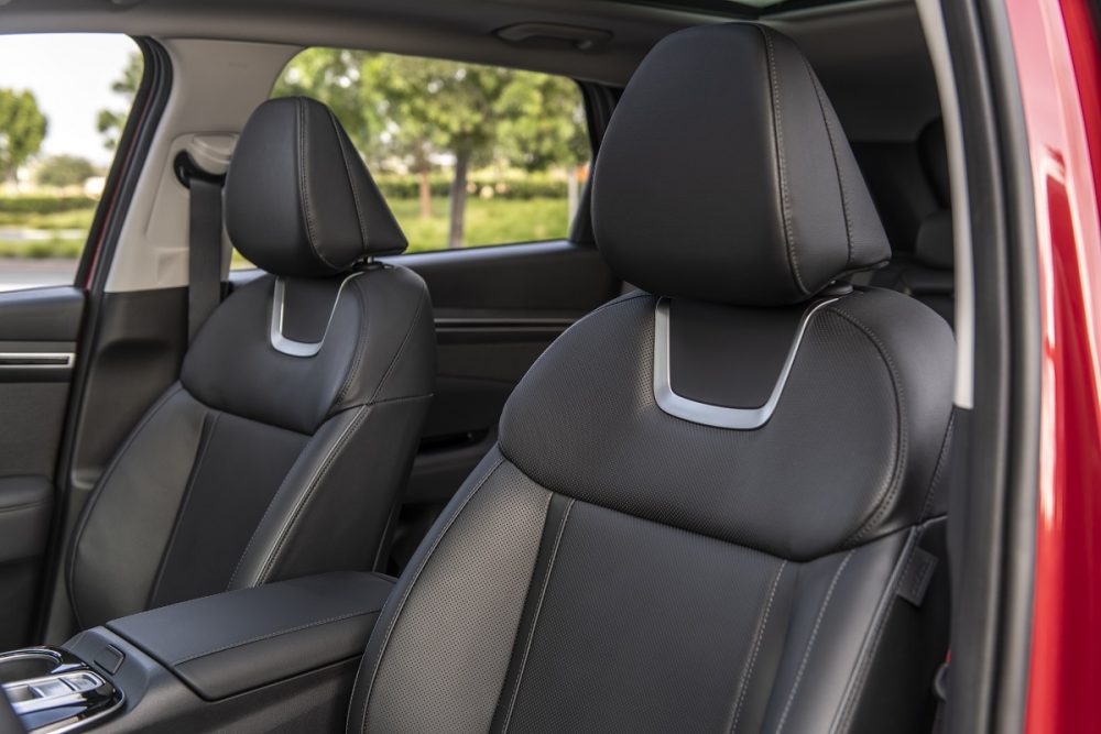 2022 Hyundai Tucson front seats