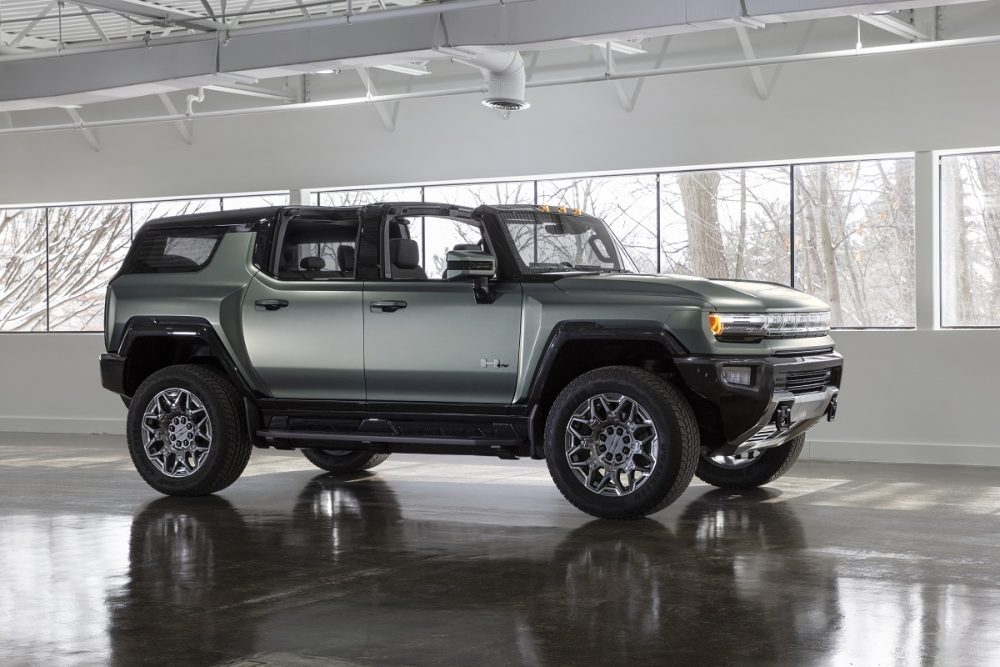 Side exterior view of the 2024 GMC Hummer EV SUV