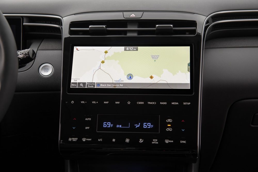 2022 Hyundai Tucson center stack and touch-screen navigation system