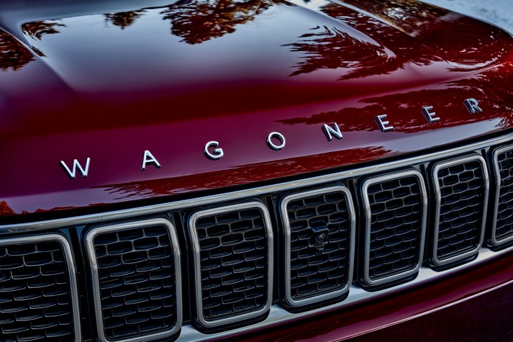 Close up of the 2022 Wagoneer grille