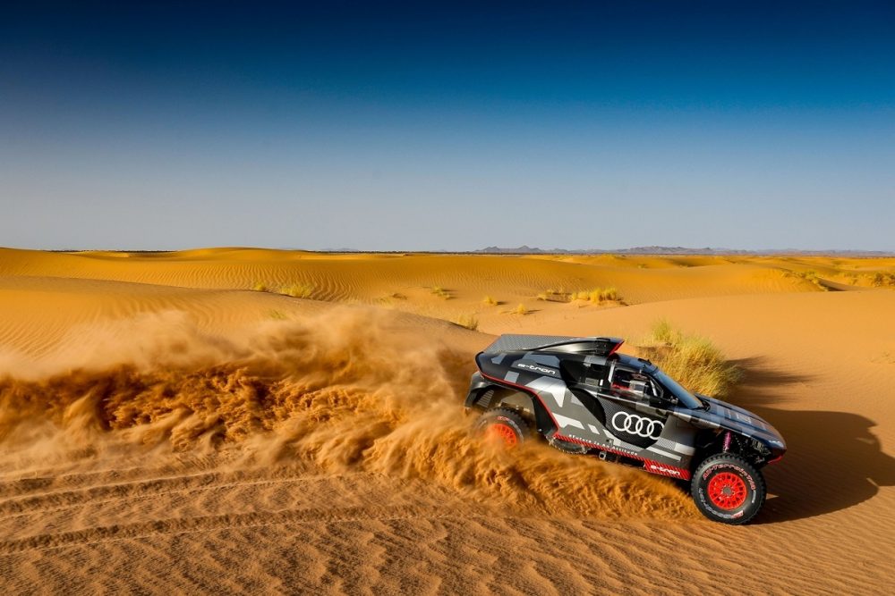 The Audi RS Q e-tron rally car traverses the Moroccan desert