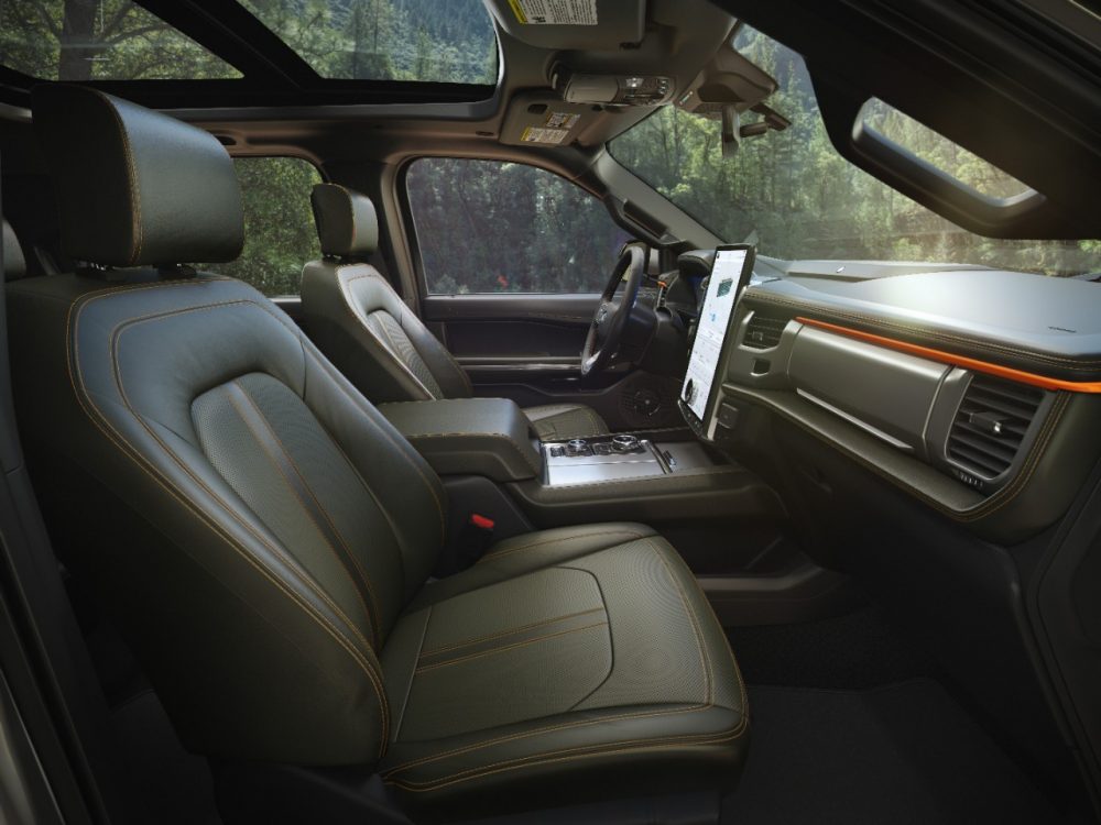 2022 Ford Expedition Timberline seats