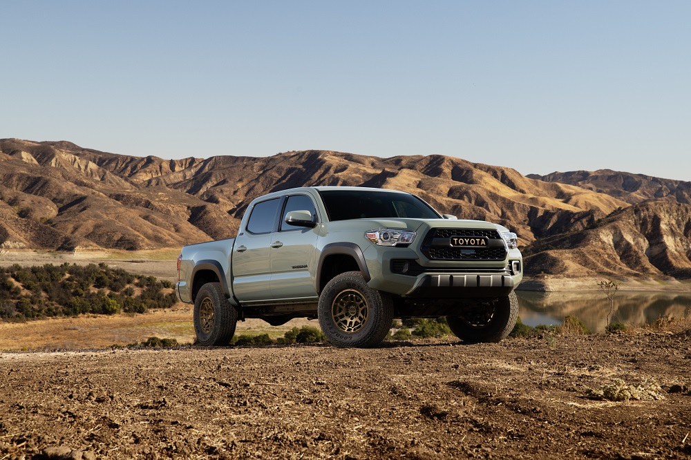 2022 Toyota Tacoma Trail, front view