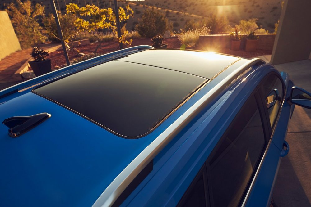 Aerial view of the 2022 Volkswagen Taos sunroof