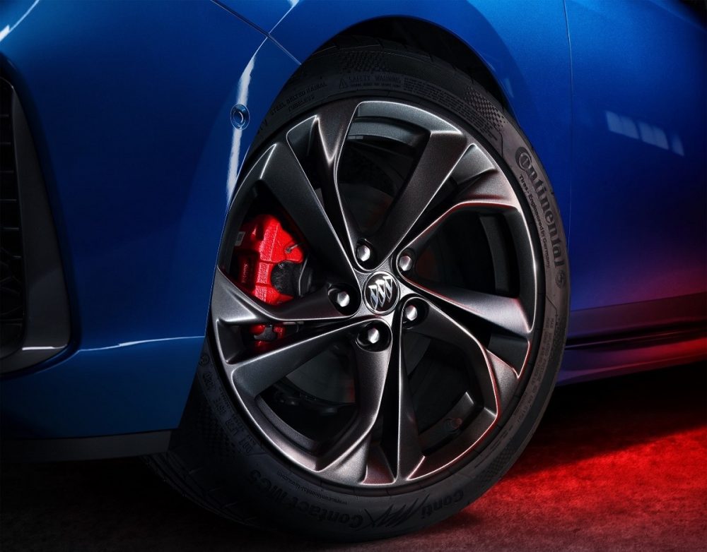 Close-up of Buick Verano Pro GS five-spoke wheel design