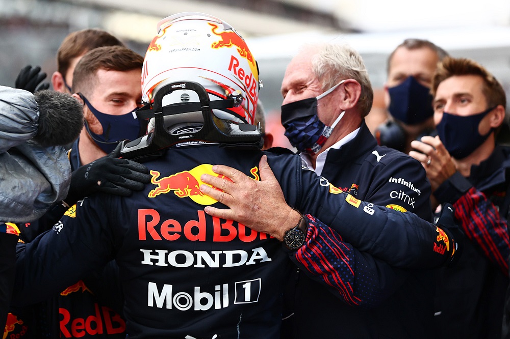 Max Verstappen celebrates finishing 2nd at 2021 Turkish Grand Prix