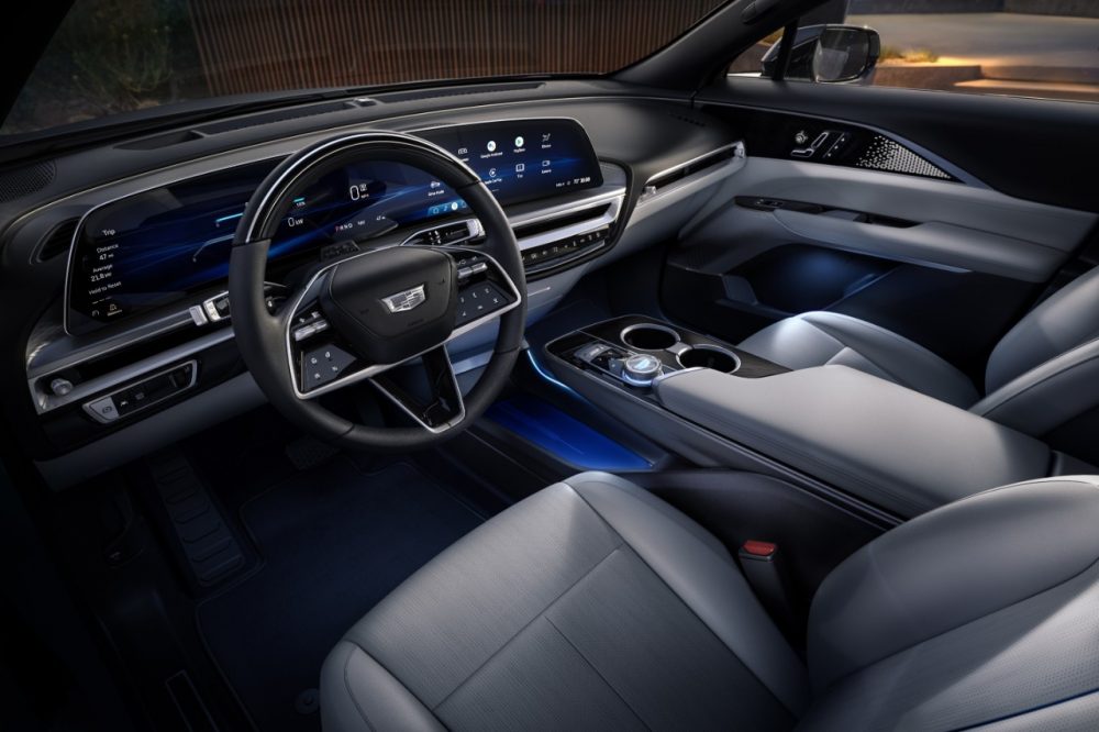 2023 Cadillac Lyriq Interior front seats