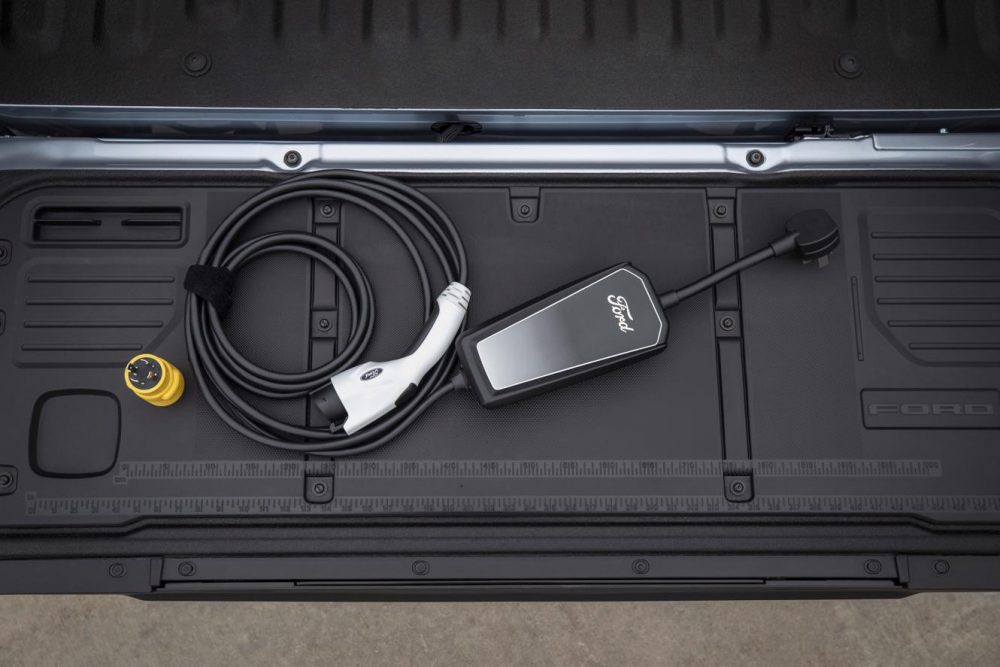 Ford F-150 Lightning vehicle-to-vehicle charging kit