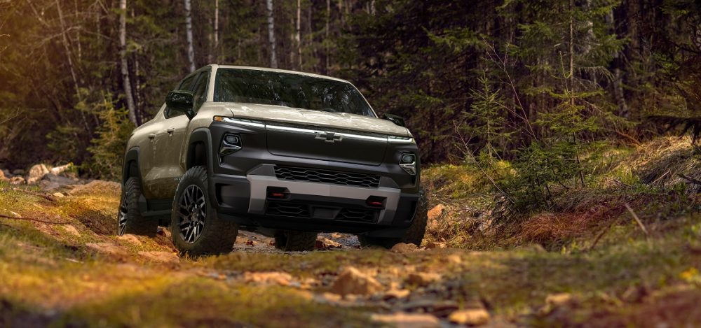 Front view of Chevrolet Silverado EV Trail Boss