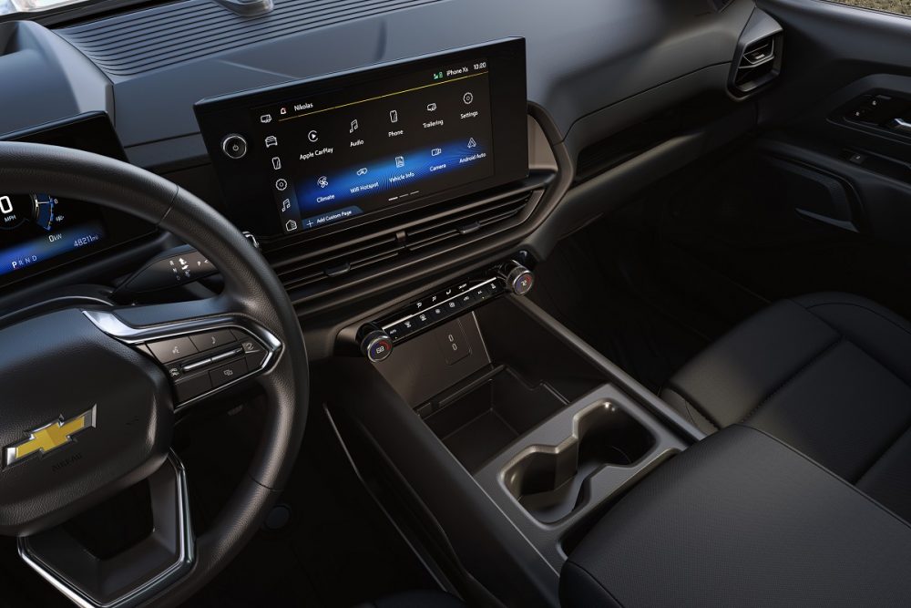 2024 Chevrolet Silverado EV WT infotainment screen