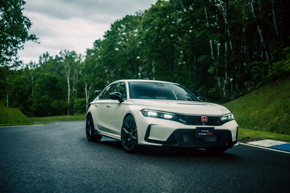 2023 Honda Civic Type R (front)