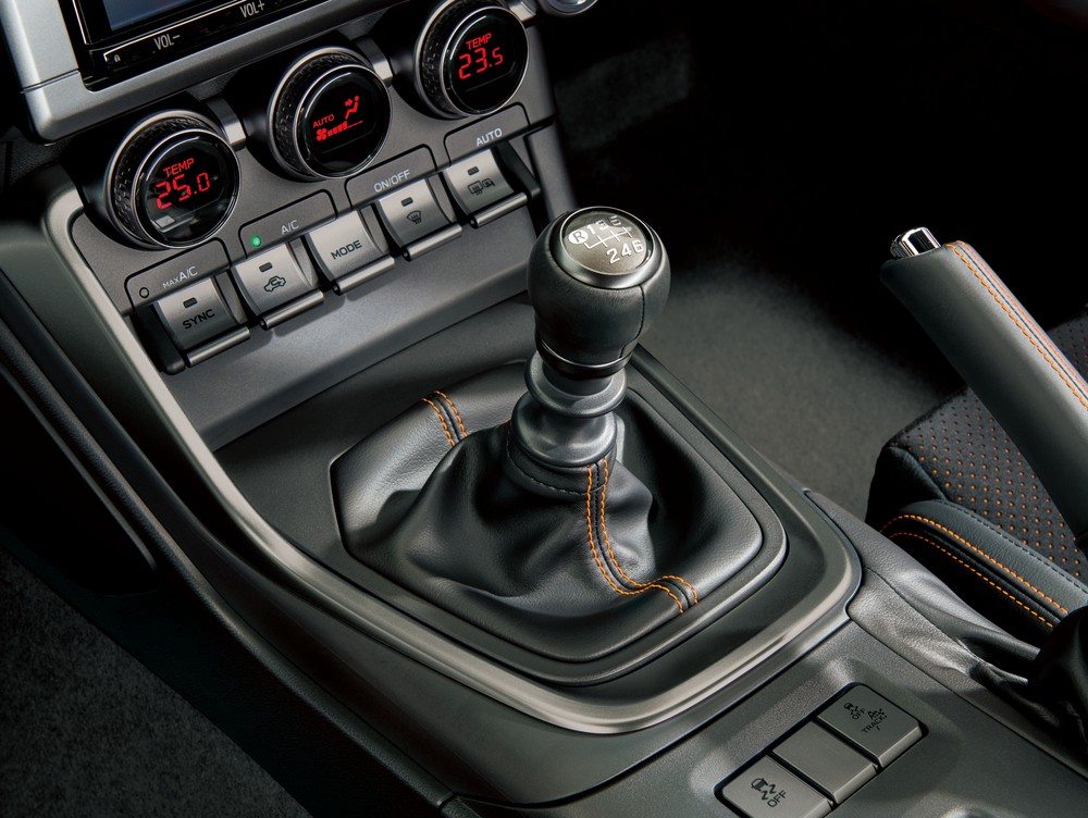 2023 Toyota GR 86 10th Anniversary Limited (shifter)