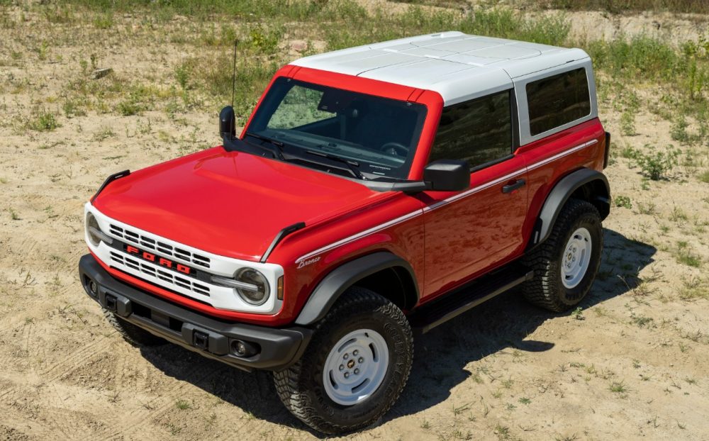 2023 Bronco Heritage Edition_Race Red