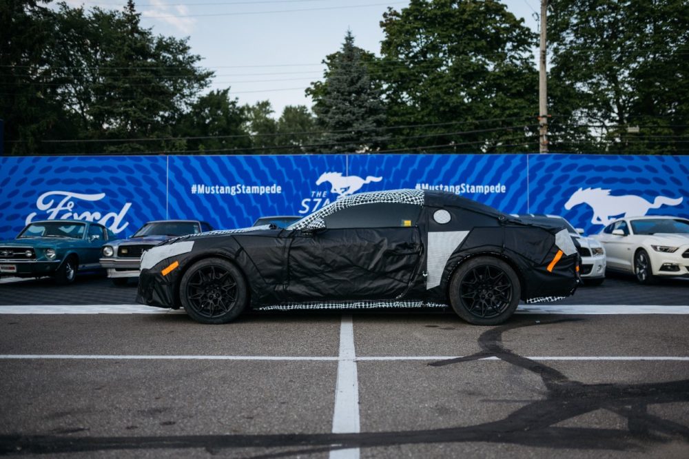 All-new 2024 Mustang Debut_22 Dream Cruise-20