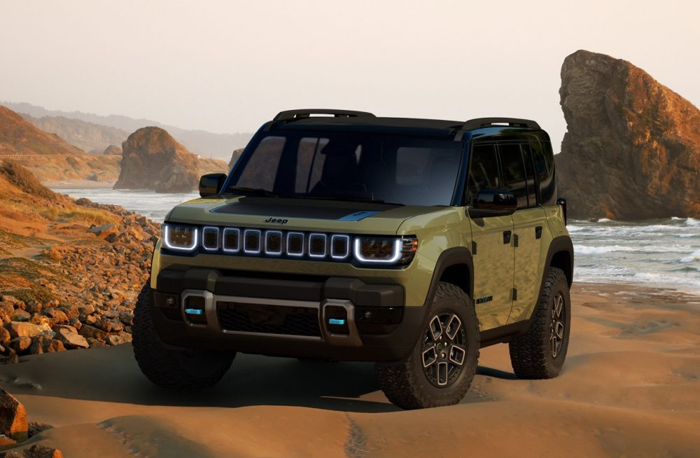 The all-new, all-electric Jeep® Recon: 100% Jeep; 100% zero emission