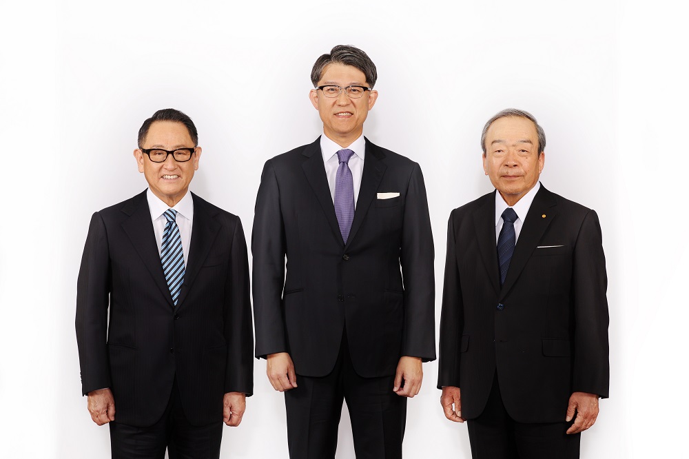 Akio Toyoda, Koji Sato, Takeshi Uchiyamada