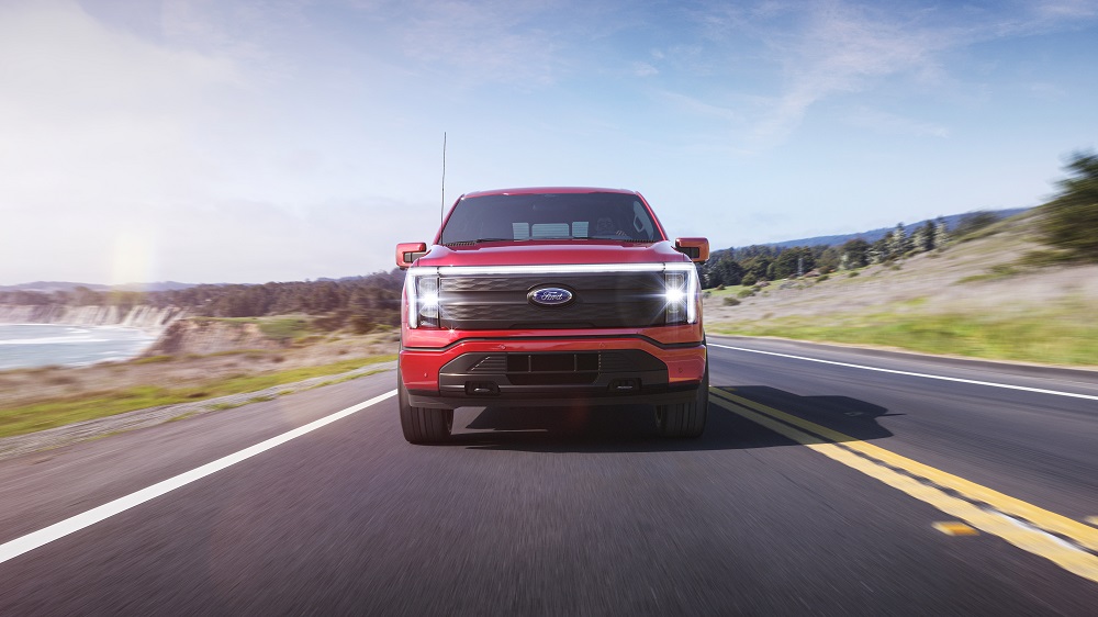 2023 Ford F-150 Lightning Lariat