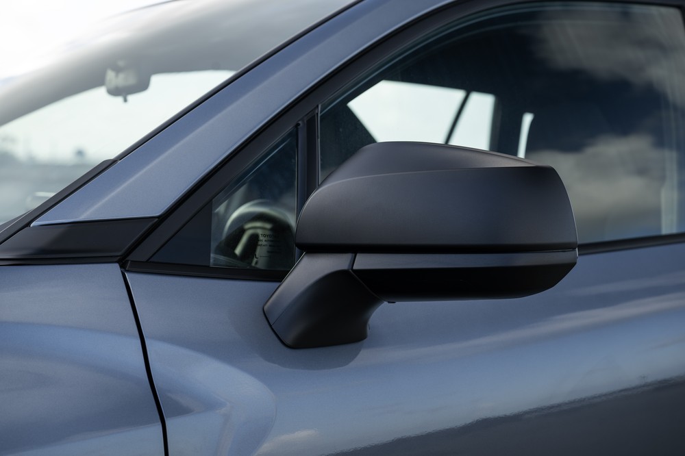 2023 Toyota Corolla Cross Hybrid S (Celestite Gray) side mirror