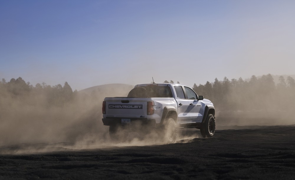 2024 Chevrolet Colorado ZR2 Bison 03 (rear)