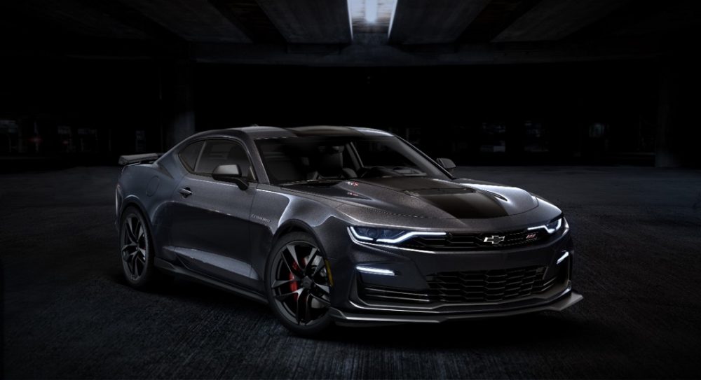 Front side view of 2024 Chevrolet Camaro SS Collector’s Edition in Panther Black Metallic Tintcoat