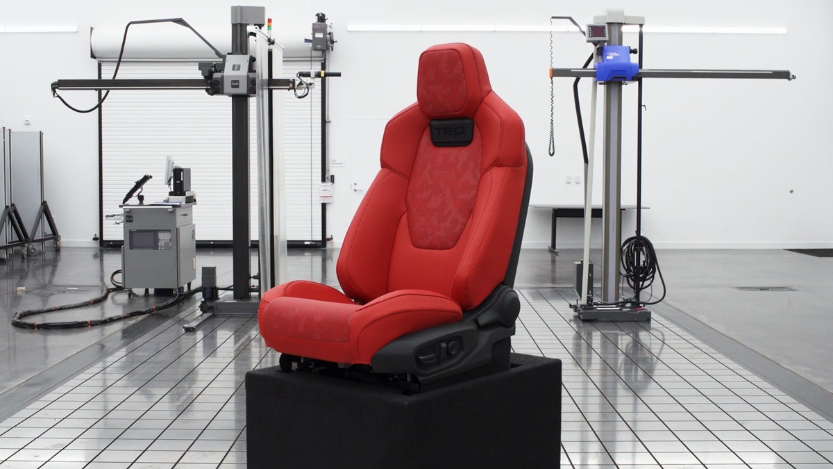 Toyota IsoDynamic Performance Seat