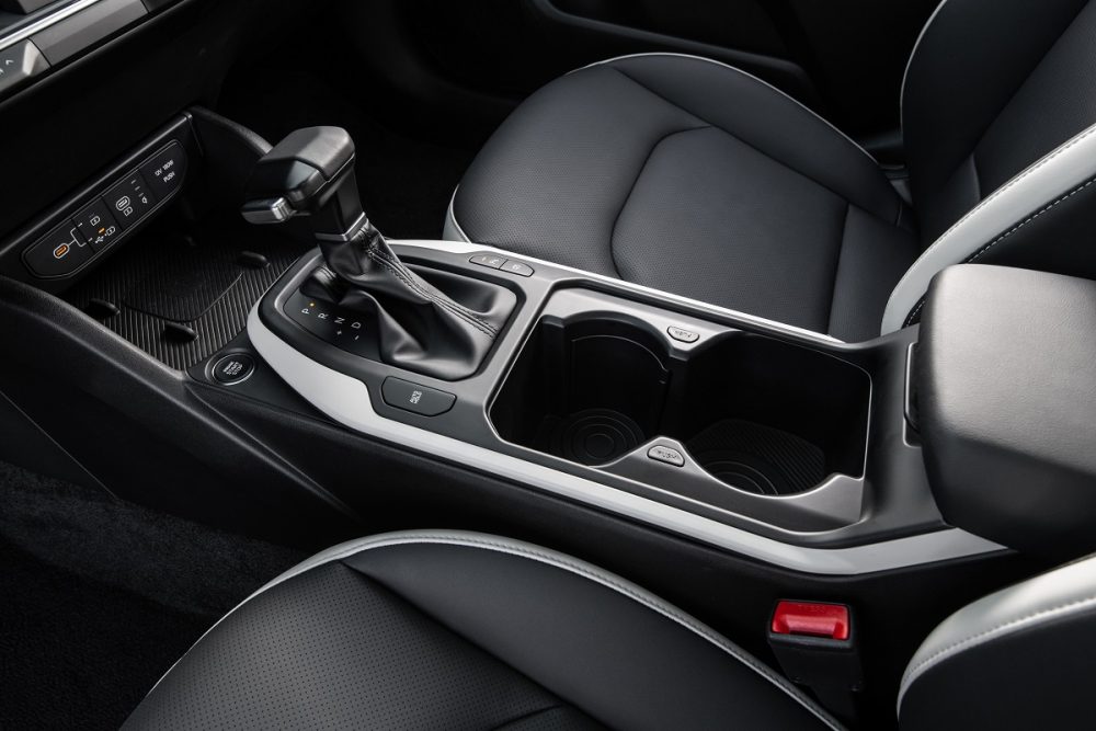 Interior shot of the center console area of the 2025 Kia K4