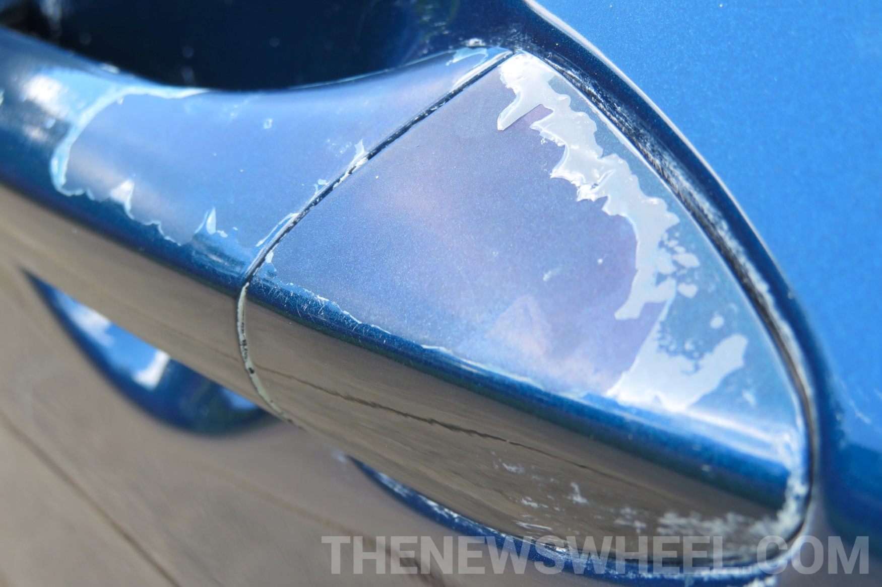 Tips For Repairing Your Car’s Peeling Clear Coat Film - The News Wheel