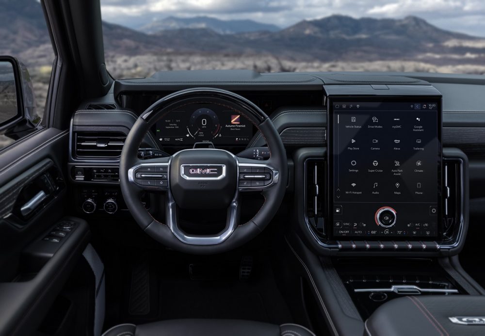 Interior view of the 2025 GMC Yukon AT4 Ultimate featuring a new 16.8-inch touchscreen