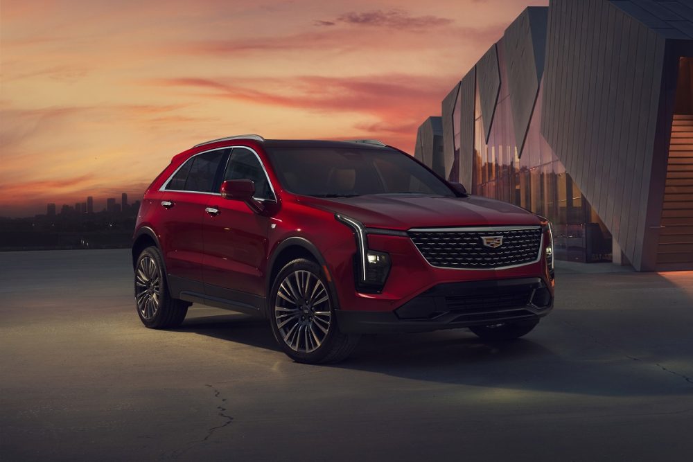 Front 3/4 view of the 2025 Cadillac XT4 Premium Luxury in Radiant Red.