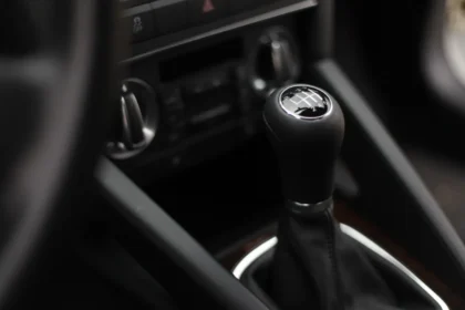 The last stand of manual transmission pickups