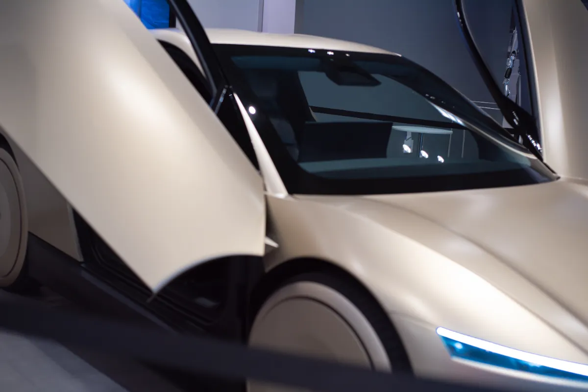 Tesla's expansion into NYC with lucrative job offers