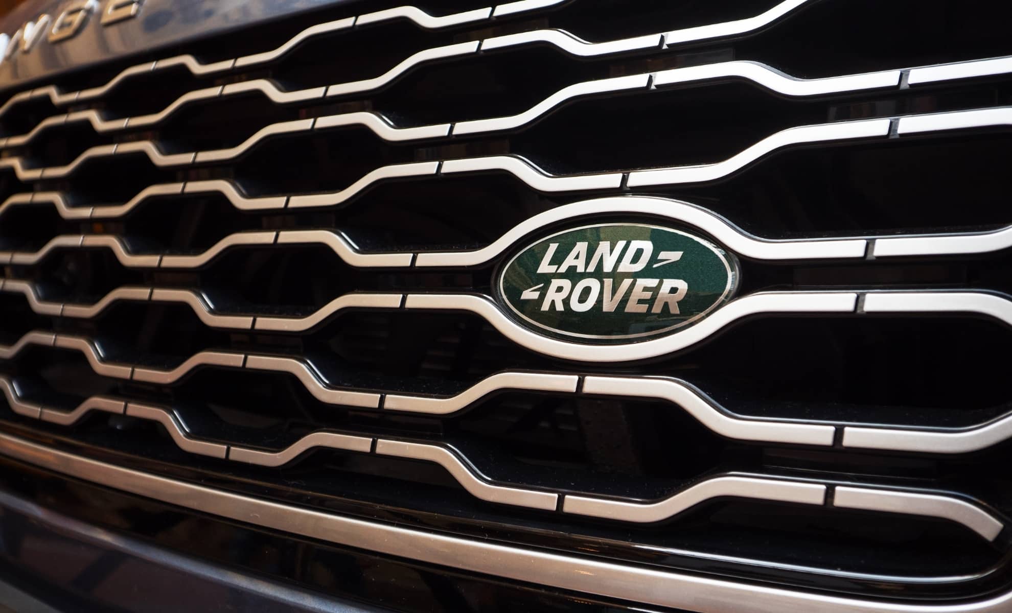 Land Rover logo