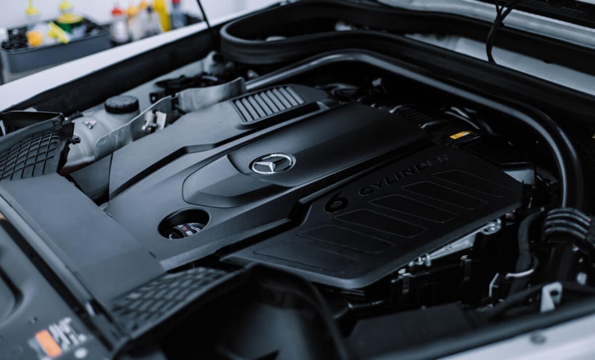 Under the hood of the white AMG Mercedes-Benz G400D