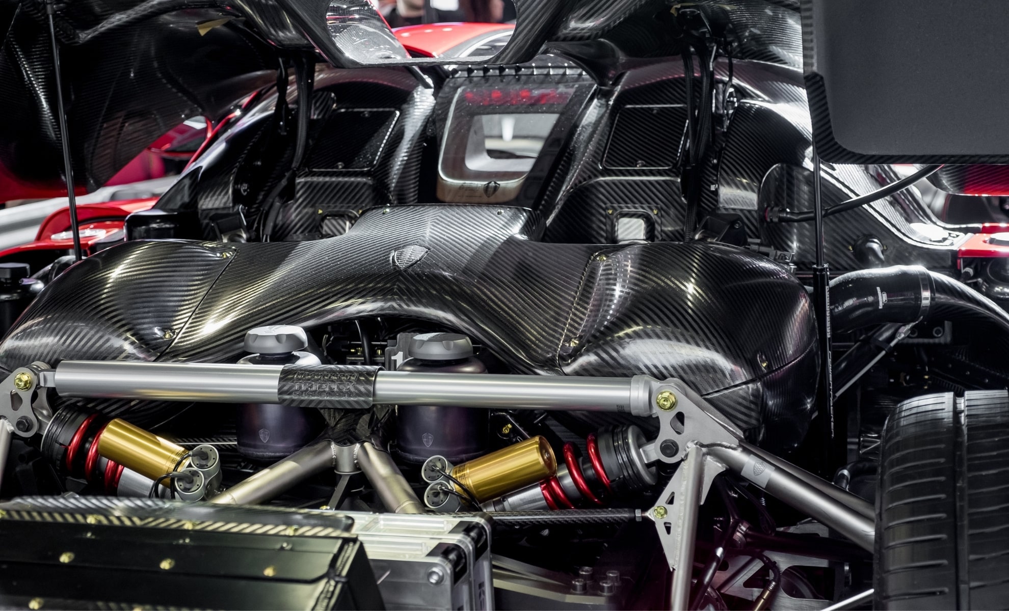 engine of a Koenigsegg Regera