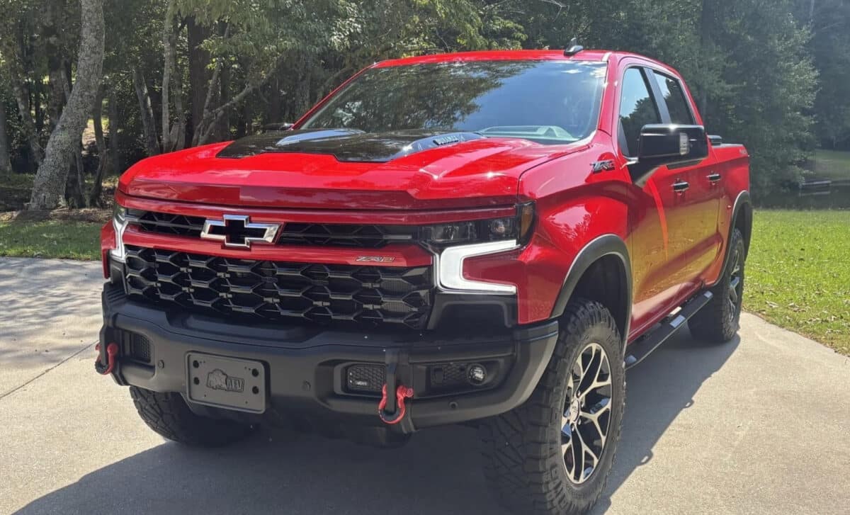 2024 Chevrolet Silverado 1500 ZR2, Bison Edition Crew Cab model