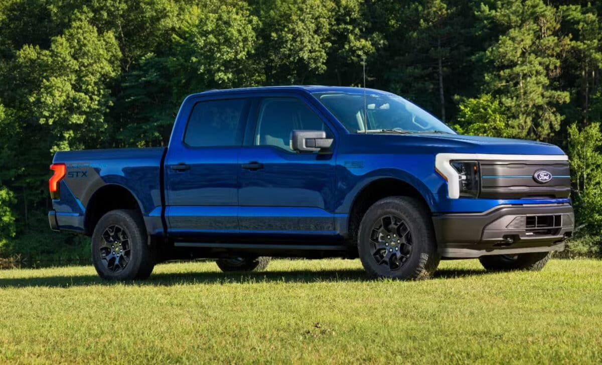 Ford F-150 Lightning STX