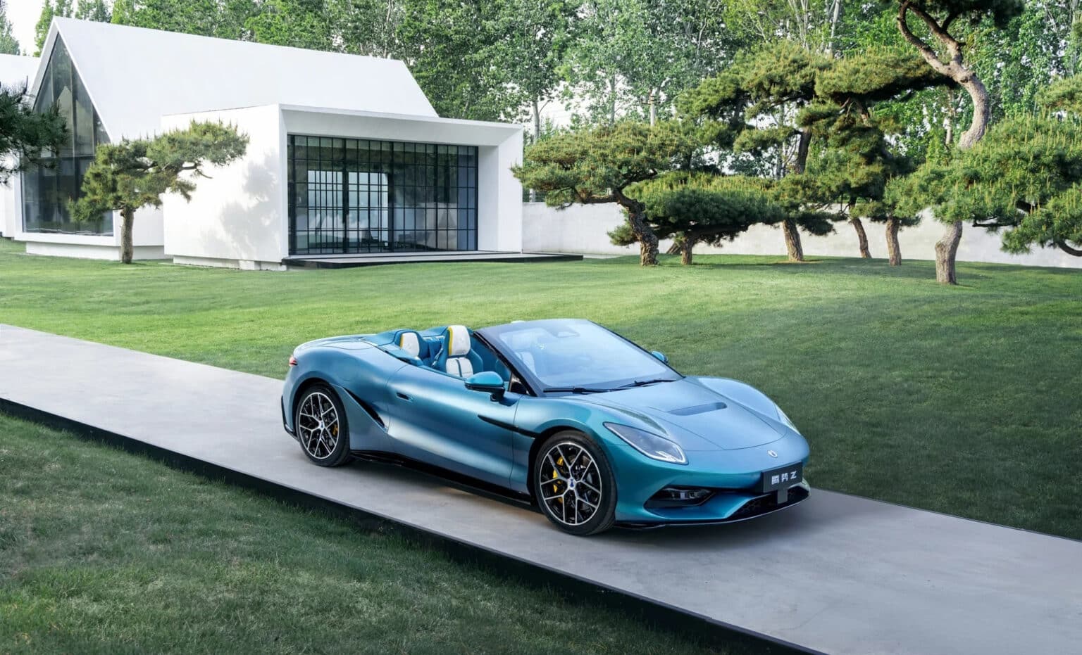 Denza Z BYD Unveils A 1 000 HP Electric Convertible Set To Arrive denza-z-byd-unveils-a-1-000-hp-electric-convertible-set-to-arrive